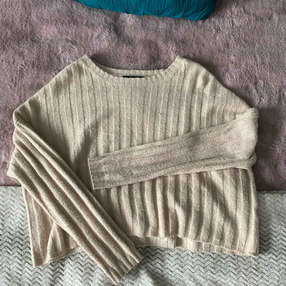 Comfy Long-Sleeve sweater/shirt